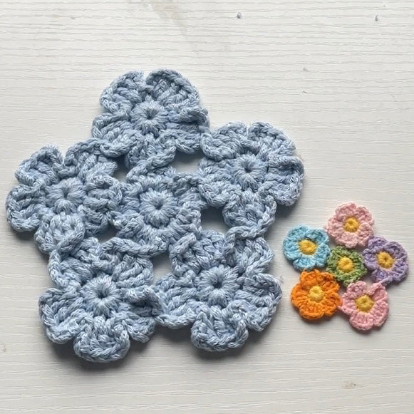 Easy Crochet Flower Ring Motif Tutorial (No-Sew Method)