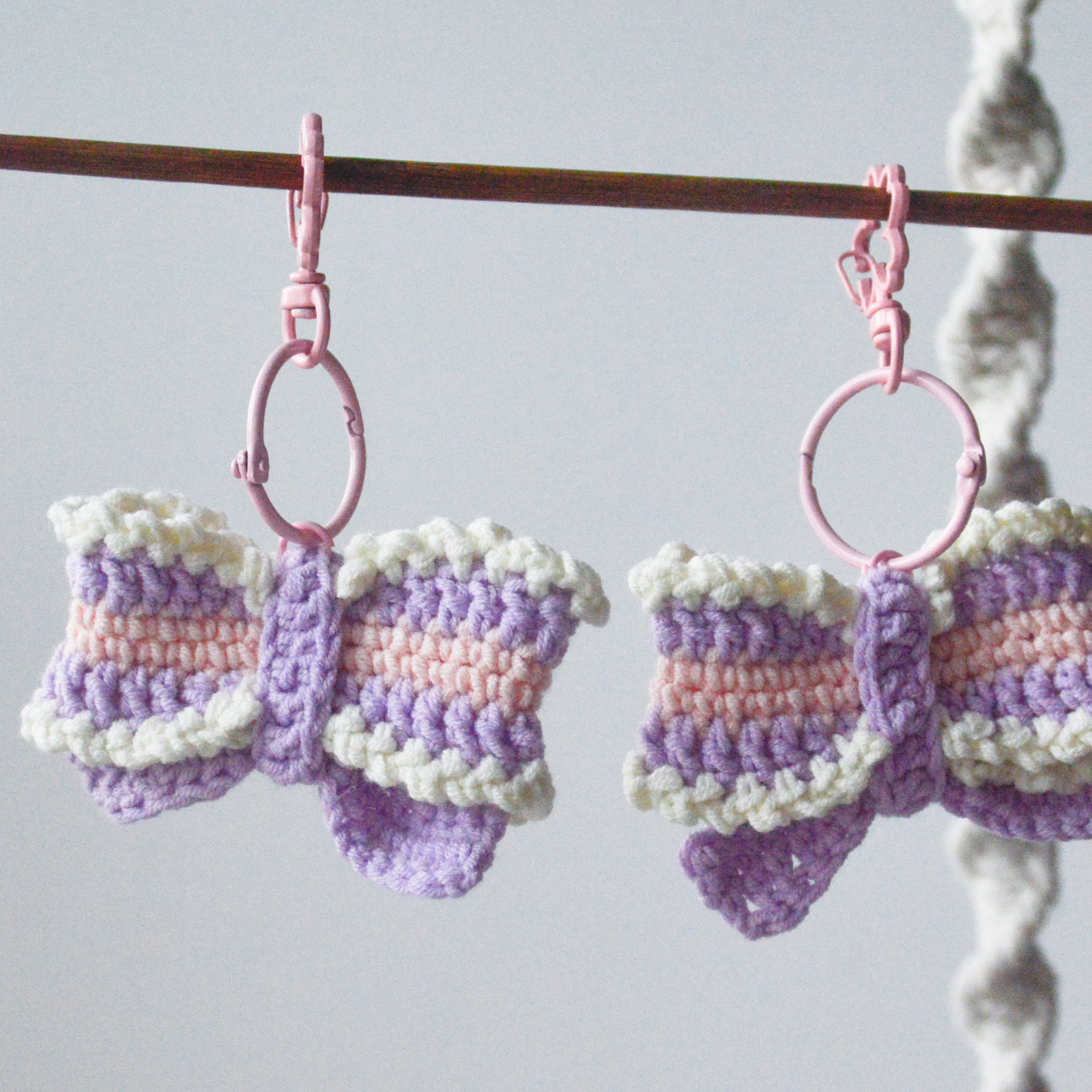 Bow Pendant Keychain