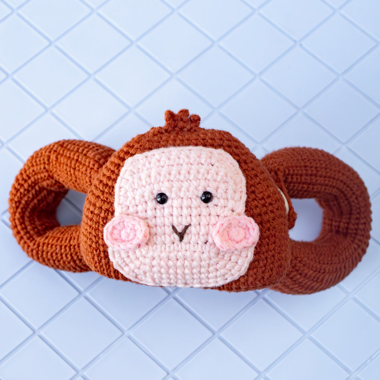 Adorable Crochet Monkey Door Clip Hanger – Pet-Friendly Design