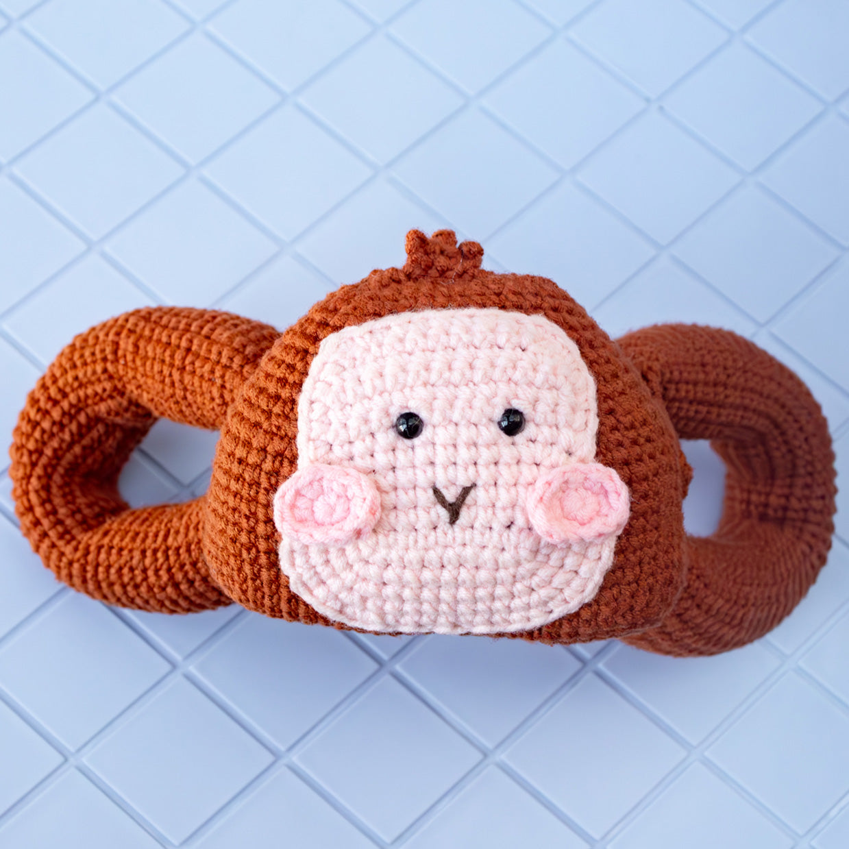 Adorable Crochet Monkey Door Clip Hanger – Pet-Friendly Design