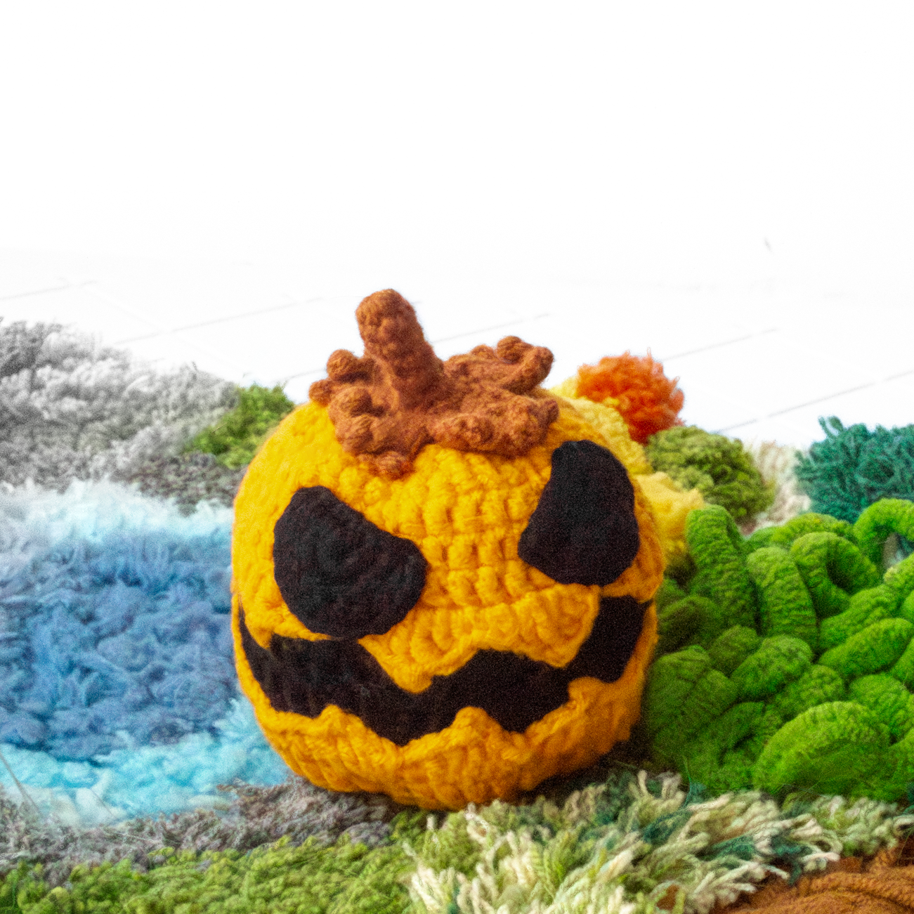 Halloween crochet pumpkin