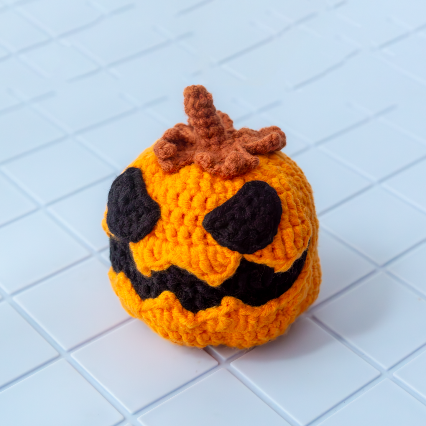 Halloween crochet pumpkin